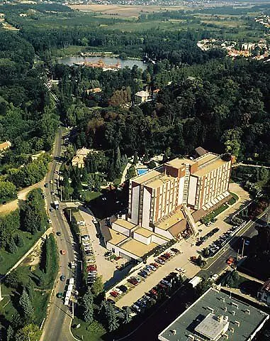 Ensana Thermal Отель Хевиз